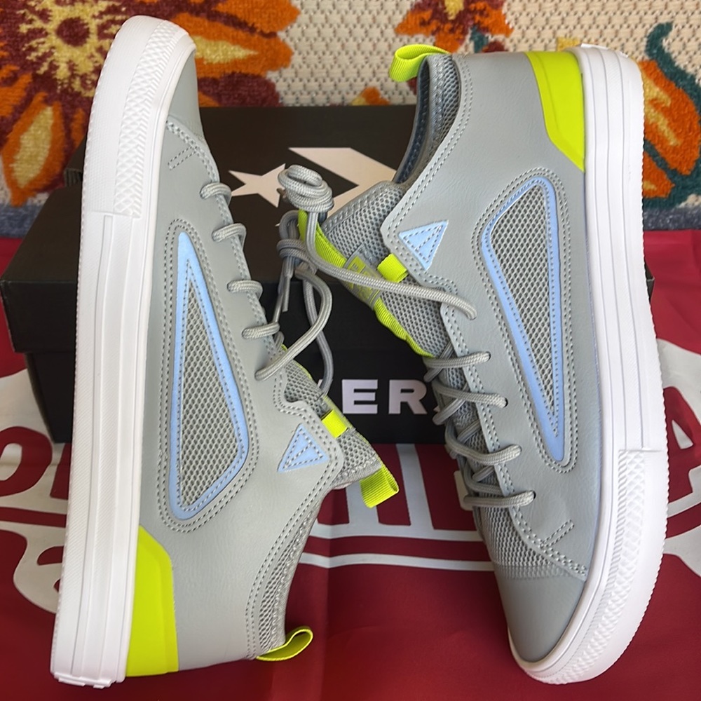 Converse 172153C
CTAS ULTRA OX
ASH STONE/LIME TWIST/SILVER
Men’s sneakers - Picture 12 of 16